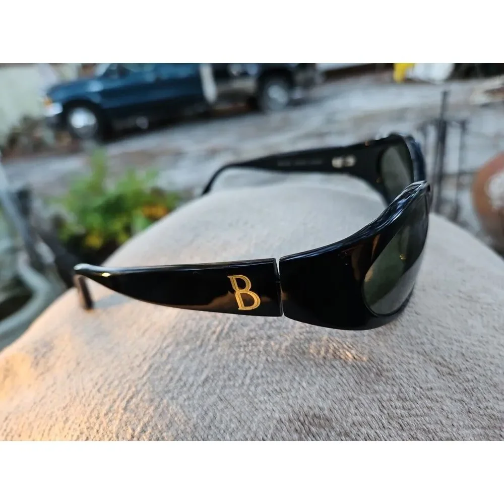 BULOVA BLACK Cat Eye Sunglasses‎ Shannon Sunwear Gold Logo